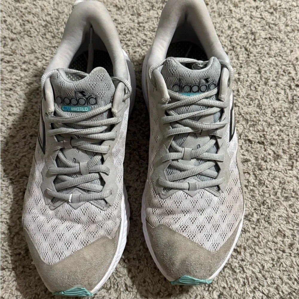 Diadora Mythos Volo 3 Women 9.5